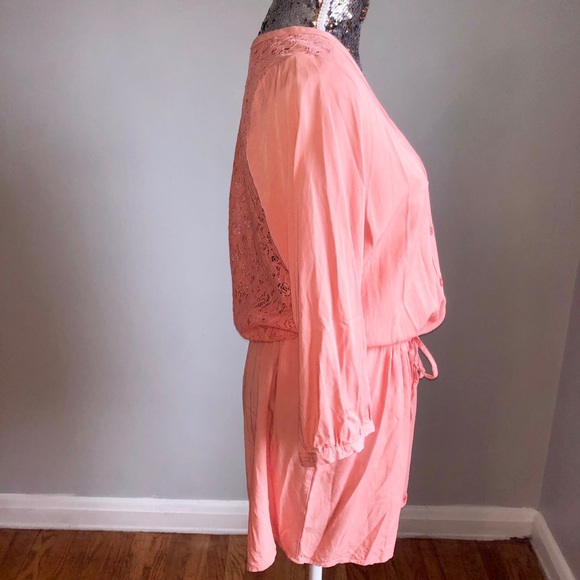 Lace back Romper - Picture 5 of 7